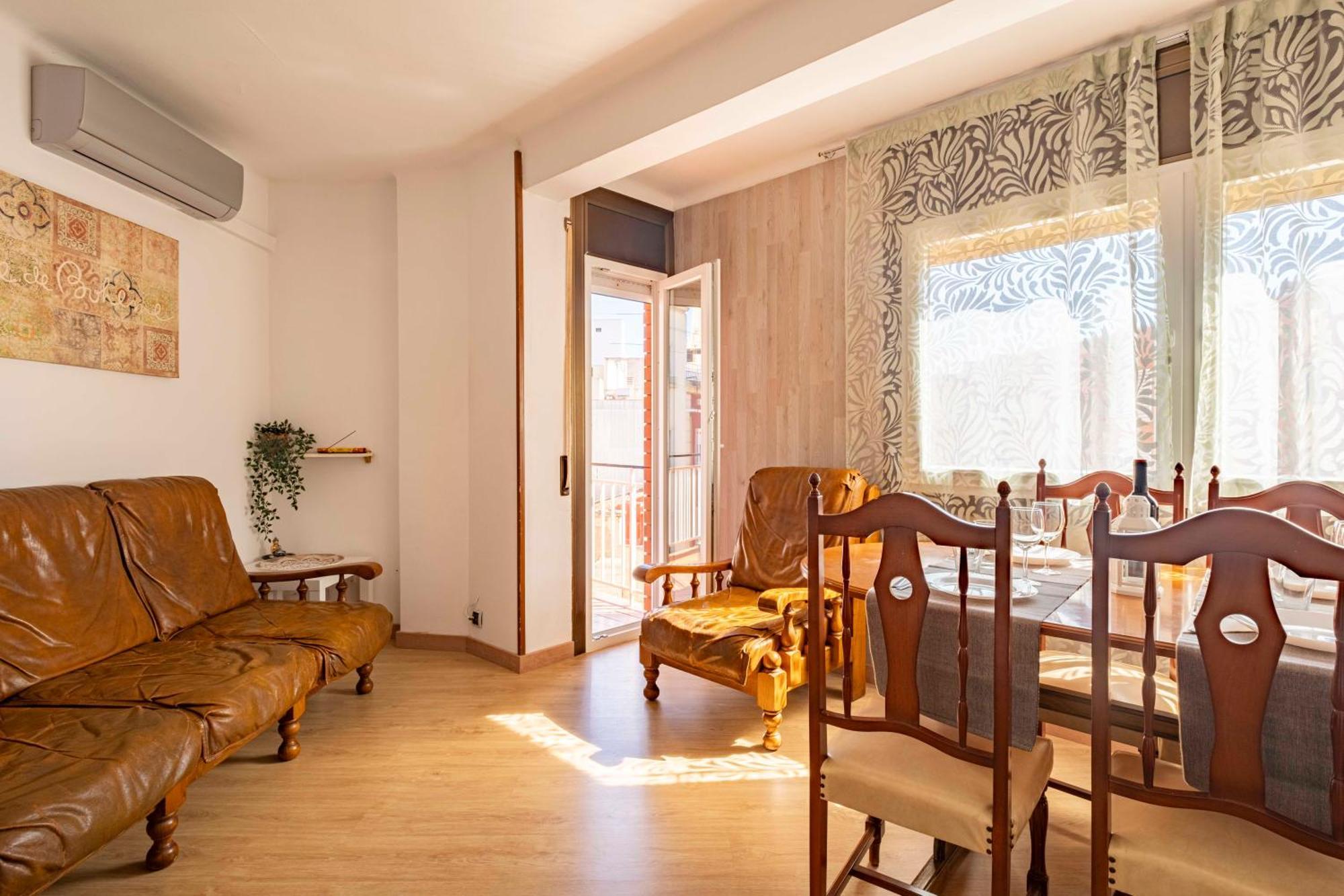 Ferienwohnung 5 Min To The Sea And 15 Min To Barcelona Center Sant Adria de Besos Exterior foto
